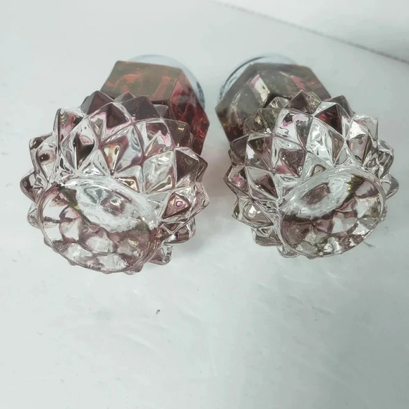 Vintage  Indiana Glass Ruby Red Diamond Point Salt/Pepper Shakers. - Picture 3 of 6